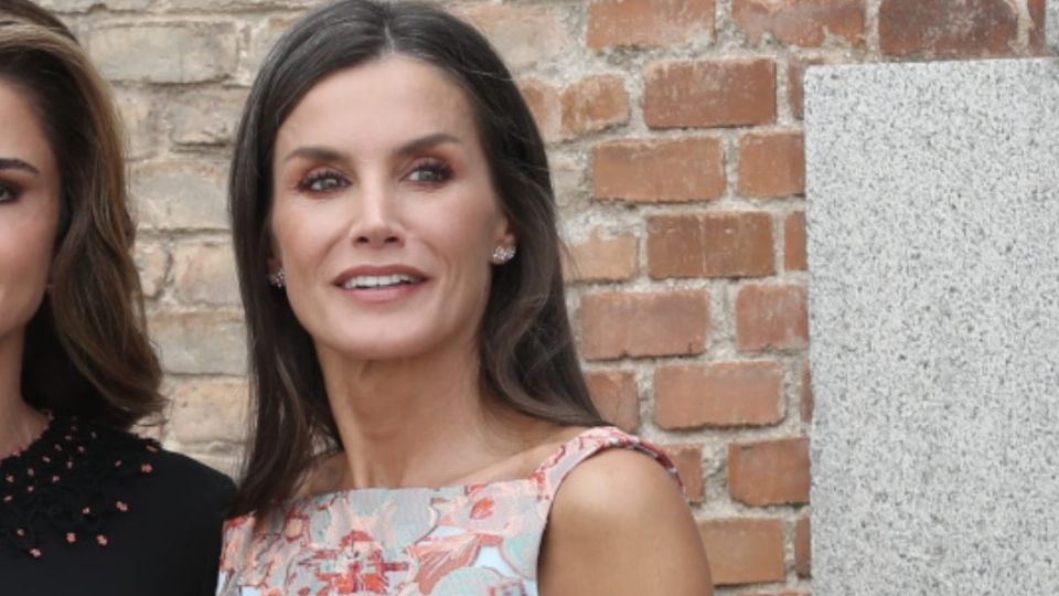 Así puedes lucir ojos expresivos y grandes como la reina Letizia