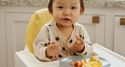 ¿Qué puede comer un bebé de 6 meses? 3 alimentos que puedes preparar en menos de 10 minutos